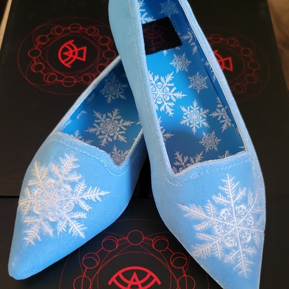 StrangeCvlt Shoes - StrangeCvlt - Dagger Skull Flake - size 8